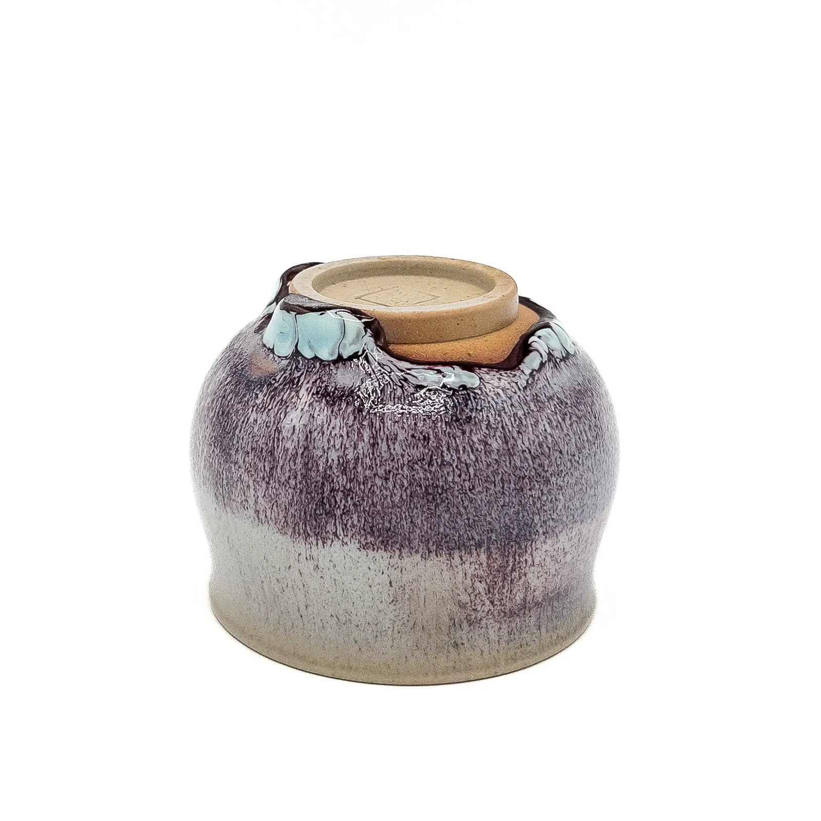 Huaning Teacup - underside view