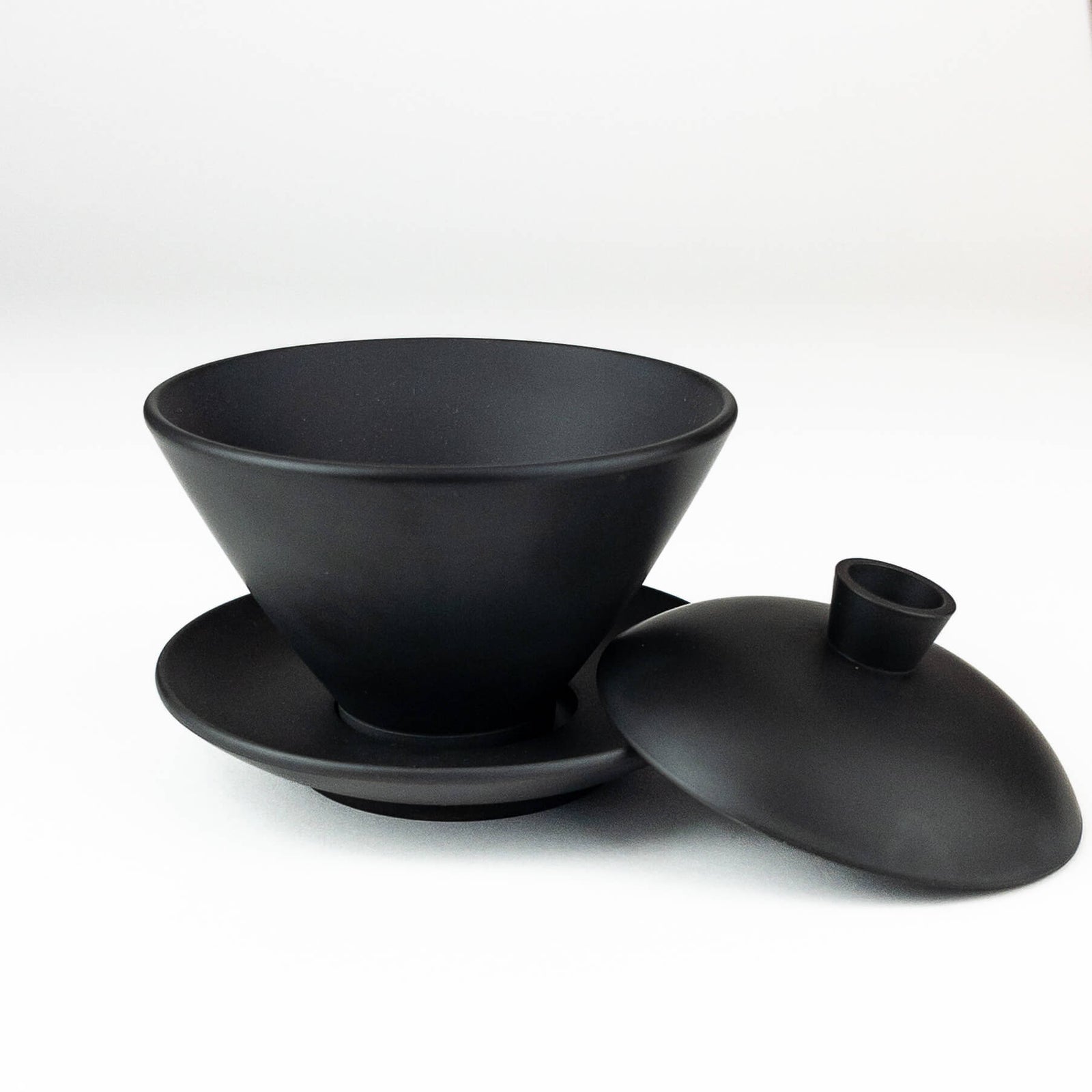 Jianshui Pottery Black Gaiwan - 130 ml