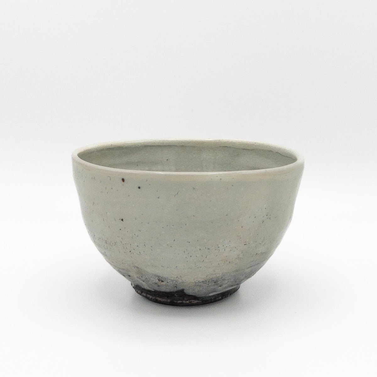 Ishido White Kohiki Matcha Bowl on white background