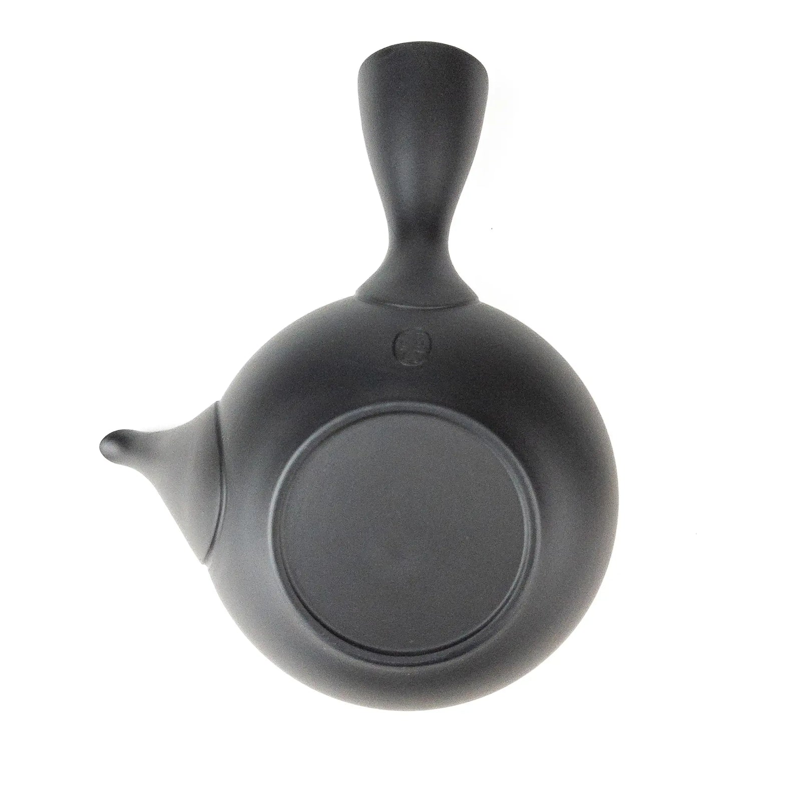 Takasuke Tokoname Kyusu - Black (250ml) on white background - bottom view